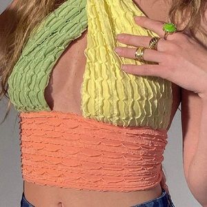 Criss Cross Halter Neck Multi-color Crop, Sz. S